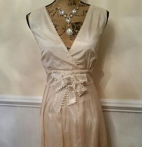 Cream lightweight polyester fashion dress